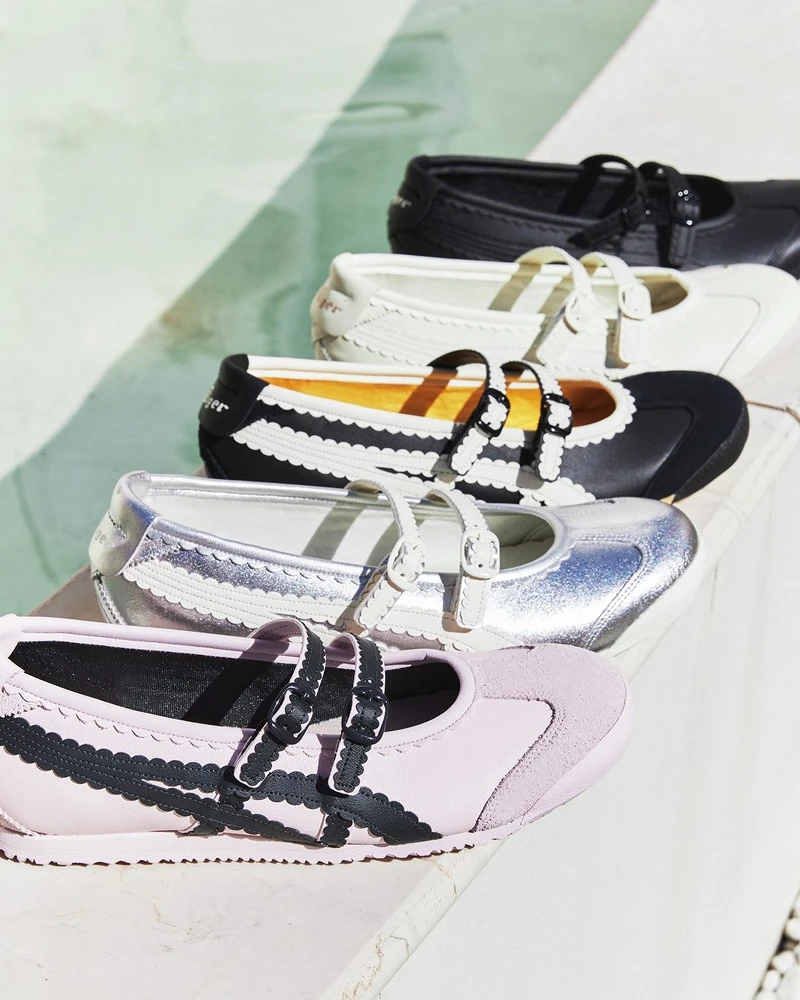 The North Face MEXICO 66™ TGRS – 銀色/黑白色/粉色/米色/黑色 建議售價 NTD 4,280