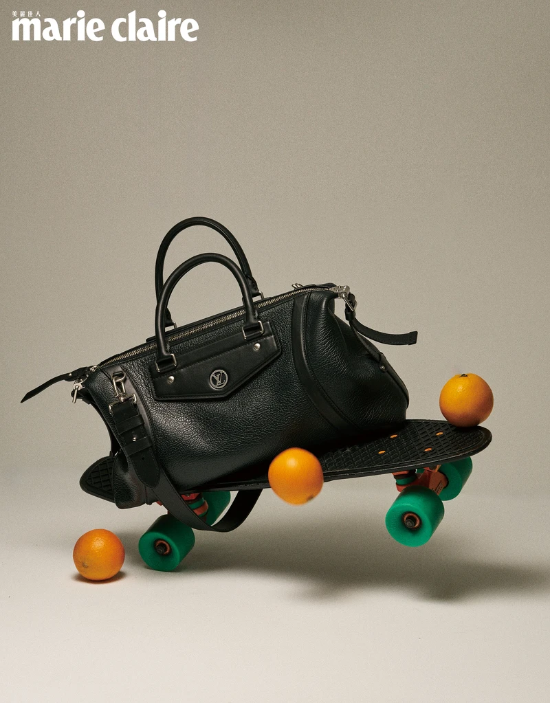 黑色 LV Biker MM,Louis Vuitton。 黑色 LV Biker MM,Louis Vuitton。