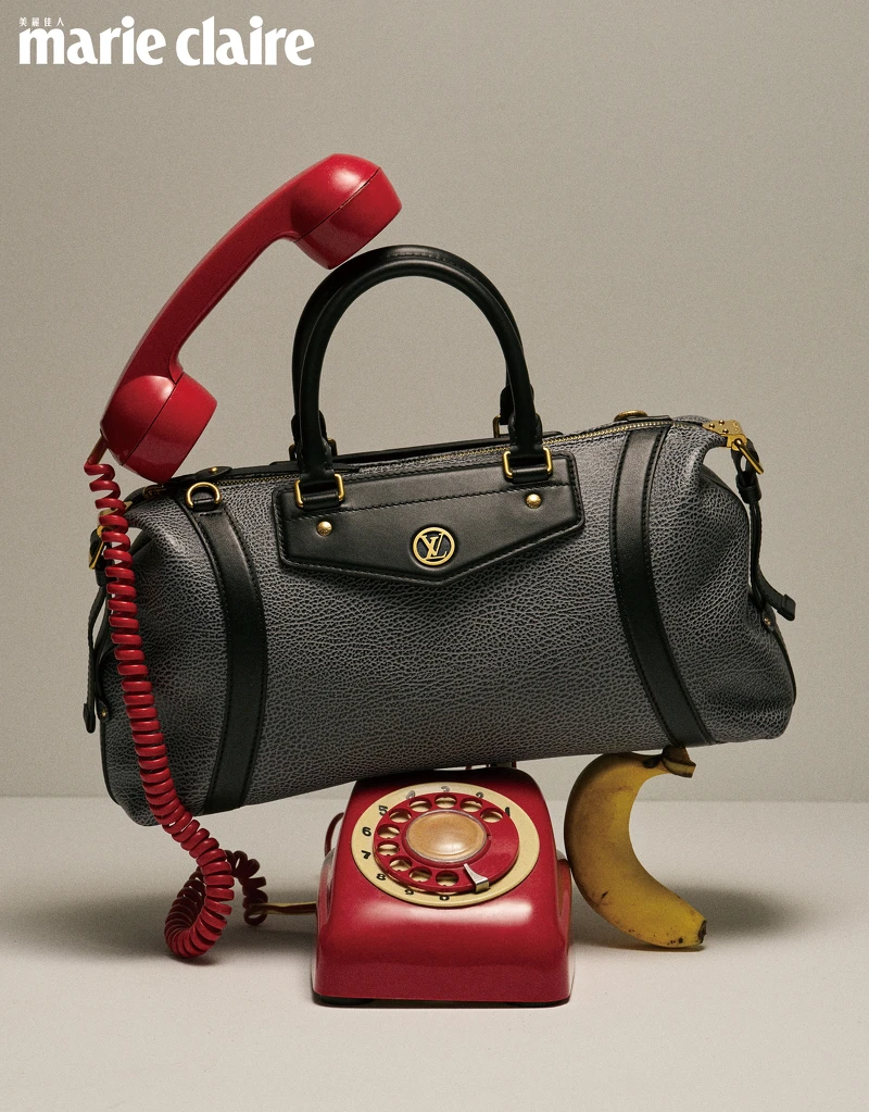 牛仔深灰色 LV Biker MM,Louis Vuitton。 牛仔深灰色 LV Biker MM,Louis Vuitton。