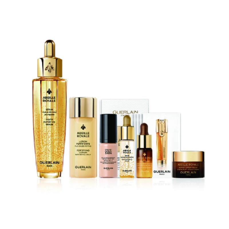 遠百嘉義嬌蘭GUERLAIN皇家蜂王乳平衡油精華大容量組,內含皇家蜂王乳平衡油精華50ml+5ml、蜜露40ml、雙導精華體驗禮輕巧盒装版、蜂蜜修護黑霜7ml、頭皮修護精5ml、24K純金光粉底5ml價值9,598元、推薦價5,590元。 遠百嘉義嬌蘭GUERLAIN皇家蜂王乳平衡油精華大容量組,內含皇家蜂王乳平衡油精華50ml+5ml、蜜露40ml、雙導精華體驗禮輕巧盒装版、蜂蜜修護黑霜7ml、頭皮修護精5ml、24K純金光粉底5ml價值9,598元、推薦價5,590元。