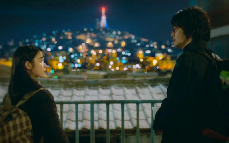 《苦盡柑來遇見你》IU 金宣虎 ©Netflix