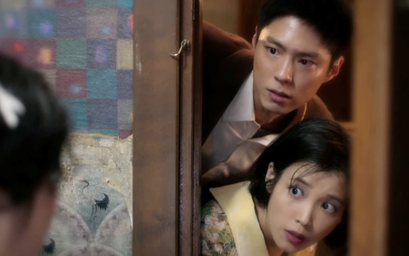 《苦盡柑來遇見你》沒想到當初的好意, 挽救了女兒的前途 ©Netflix 《苦盡柑來遇見你》沒想到當初的好意, 挽救了女兒的前途 ©Netflix