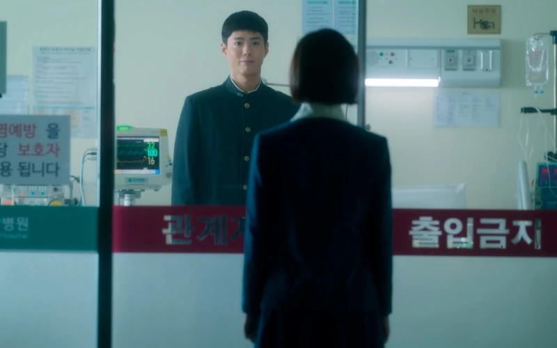 《苦盡柑來遇見你》朴寶劍以年輕的寬植樣貌出現告別愛純©Netflix