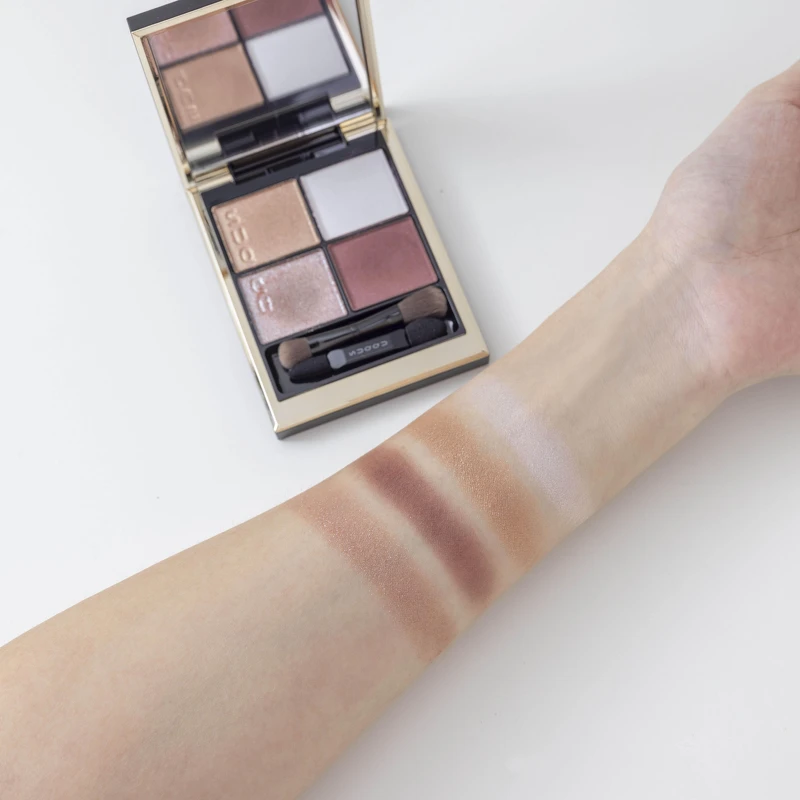 SUQQU晶采盈緻眼彩盤 #144花零 6.2g NT$2,600 SUQQU晶采盈緻眼彩盤 #144花零 6.2g NT$2,600