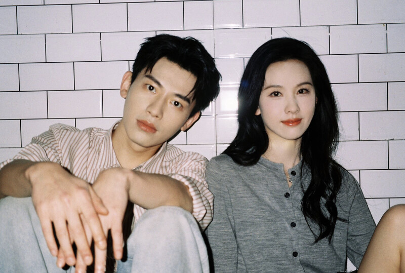 戲外的辛雲來、陳都靈仍然有滿滿CP感。 戲外的辛雲來、陳都靈仍然有滿滿CP感。