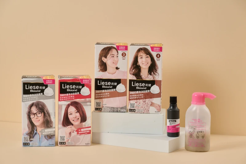 上圖為莉婕頂級奶霜泡沫染髮劑系列 上圖為莉婕頂級奶霜泡沫染髮劑系列