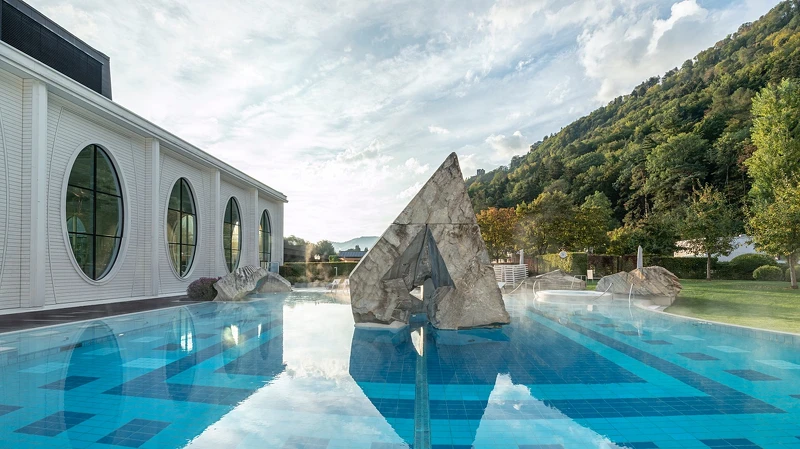 塔米納溫泉浴場Tamina Therme戶外浴池 塔米納溫泉浴場Tamina Therme戶外浴池