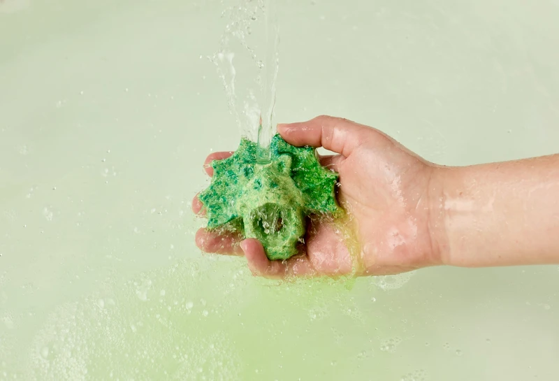 LUSH善良蜥蜴泡泡浴芭,NT420 LUSH善良蜥蜴泡泡浴芭,NT420