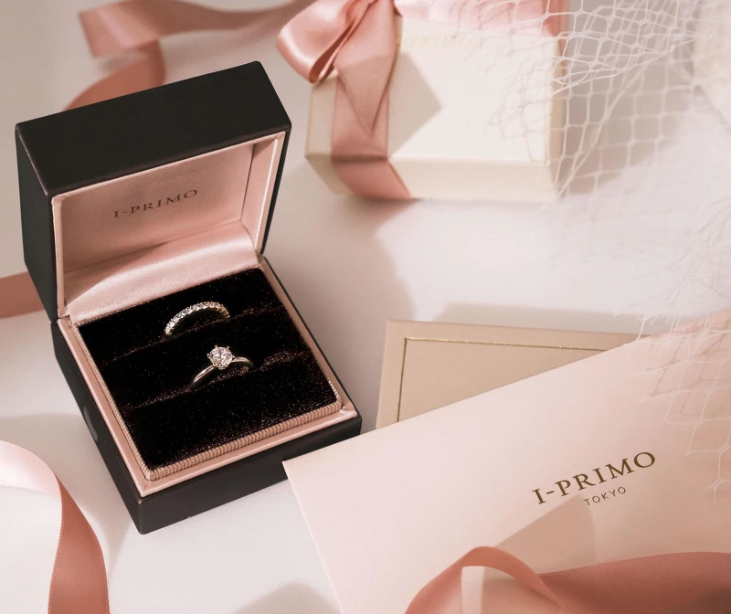 KOKOROBOSHI系列訂婚鑽戒、MANI HALF永恆戒。 KOKOROBOSHI系列訂婚鑽戒、MANI HALF永恆戒。