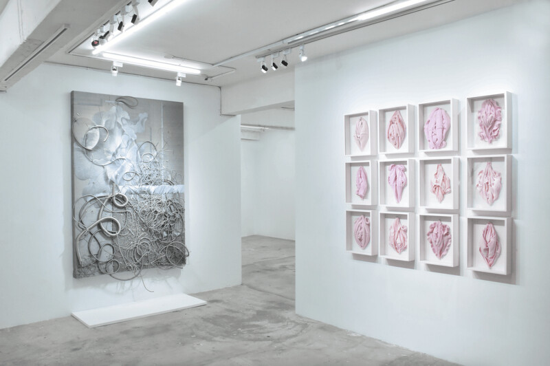 林天苗作品(左)展出一隅。 林天苗作品(左)展出一隅。