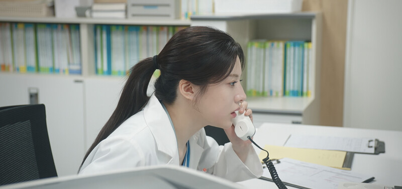 高允貞飾演的吳怡瑛是《機智住院醫生生活》中的I人代表。