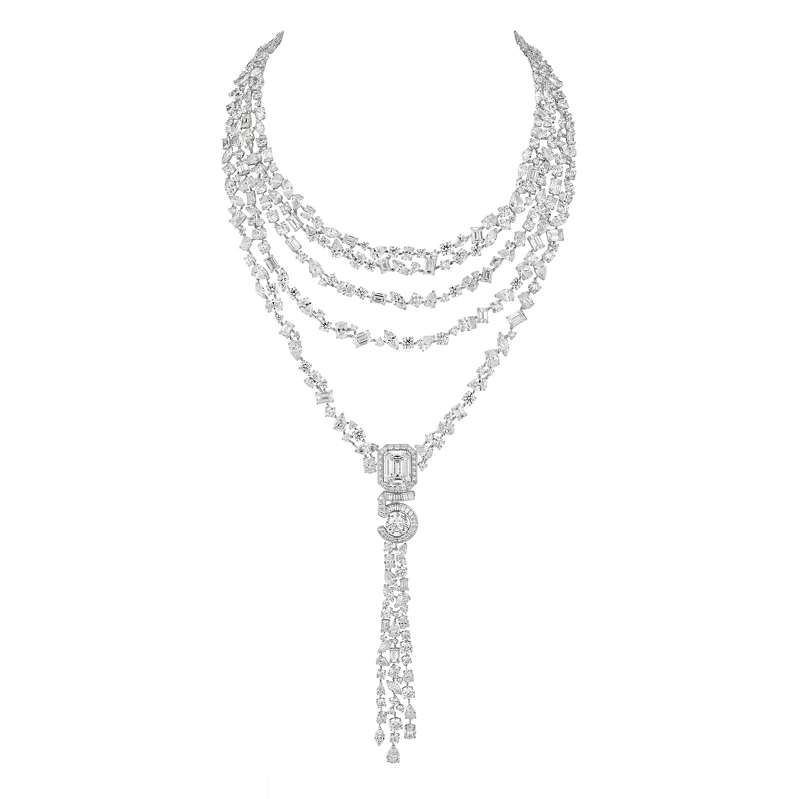 – Eternal N°5項鍊：18K白金、鑽石及1顆重約10.03克拉祖母綠切割鑽石