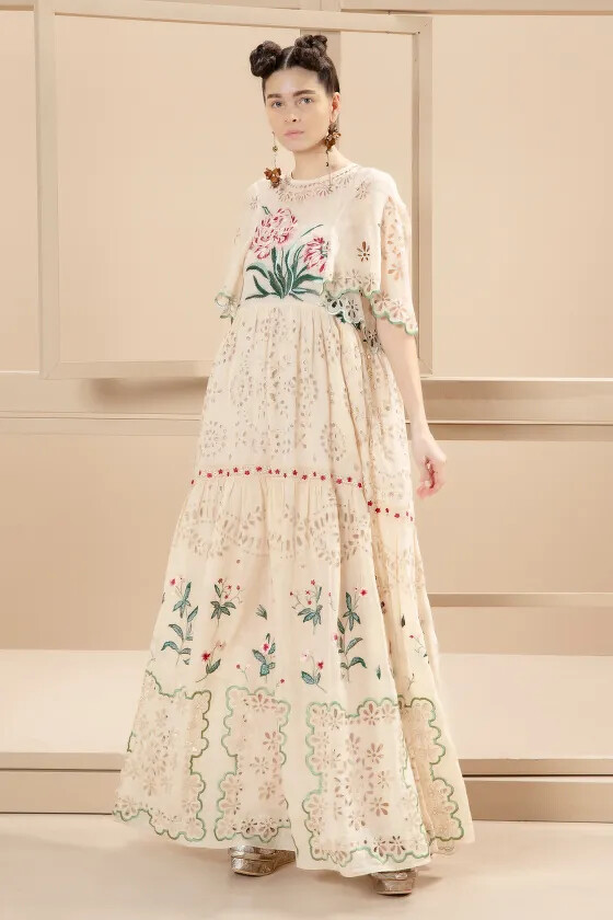 Biyan 花卉刺繡波希米亞風格連身洋裝