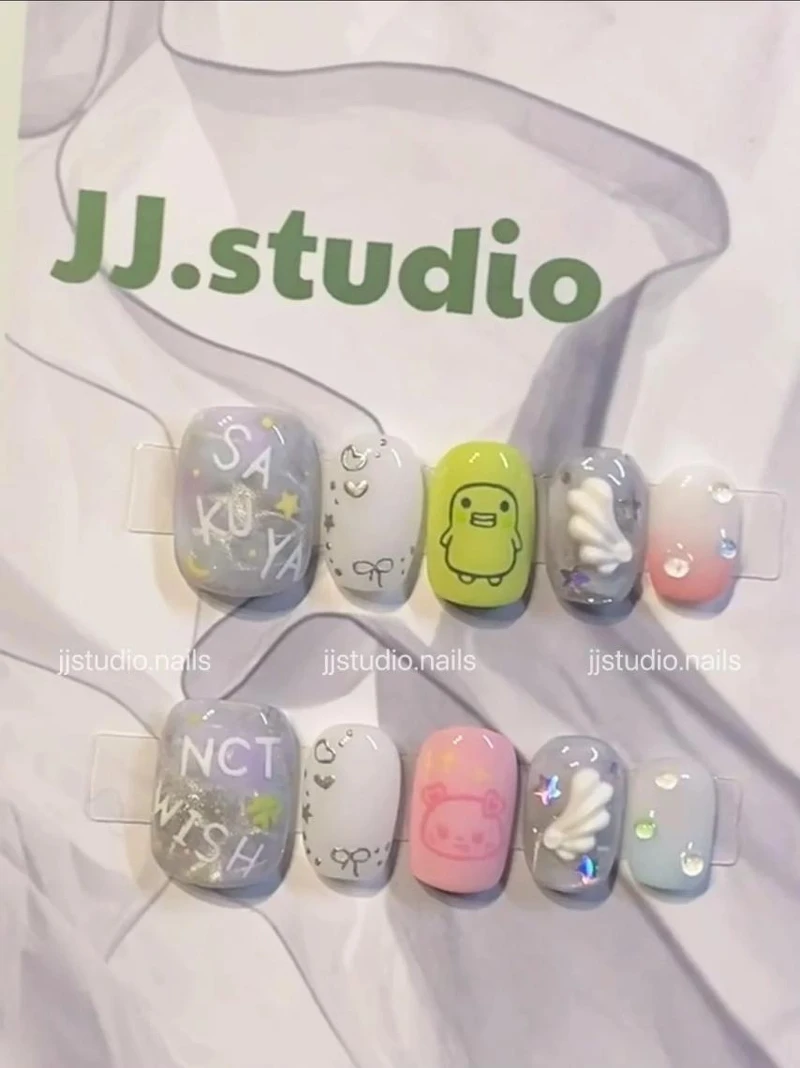 Photo/小紅書@JJ的穿戴甲与猫