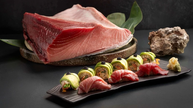 「東港鮪魚和食套餐」壓軸東港鮪魚壽司五貫 「東港鮪魚和食套餐」壓軸東港鮪魚壽司五貫