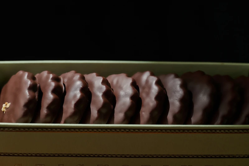 Chef Valda 擅長以巧克力為創作媒材。 Chef Valda 擅長以巧克力為創作媒材。