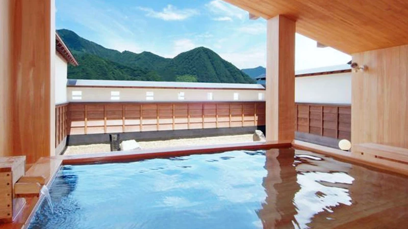 令人放鬆身心的露天風呂。 令人放鬆身心的露天風呂。