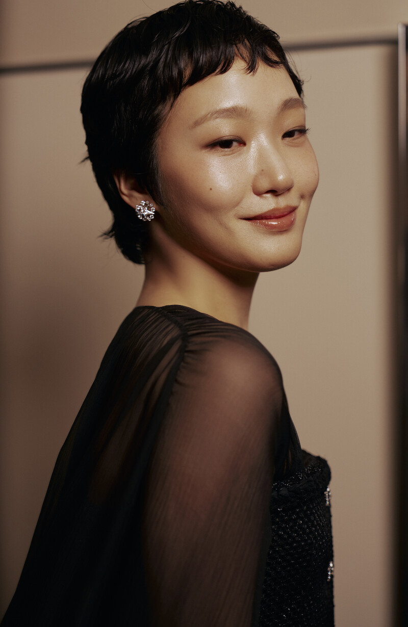 金高銀現身坎城紅毯