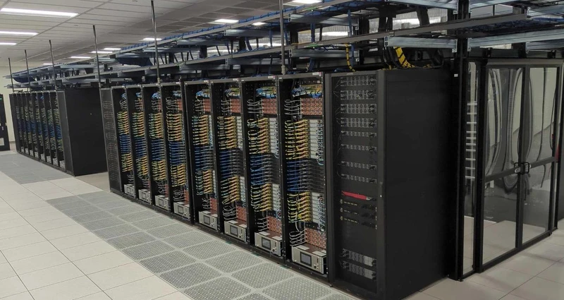 NVIDIA Grace Blackwell超級晶片系統架構