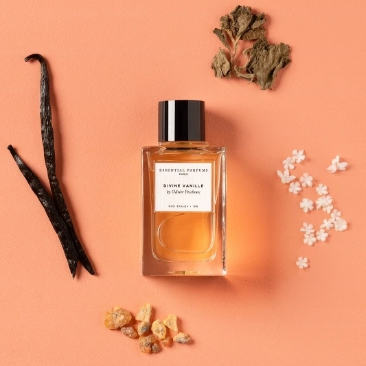 Essential Parfums聖壇香草DIVINE VANILLE淡香精10m,NT900、100ml,NT3,800 Essential Parfums聖壇香草DIVINE VANILLE淡香精10m,NT900、100ml,NT3,800