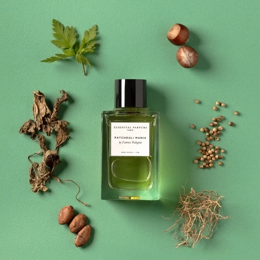 Essential Parfums狂熱廣藿PATCHOULI MANIA淡香精10m,NT900、100ml,NT3,800 Essential Parfums狂熱廣藿PATCHOULI MANIA淡香精10m,NT900、100ml,NT3,800