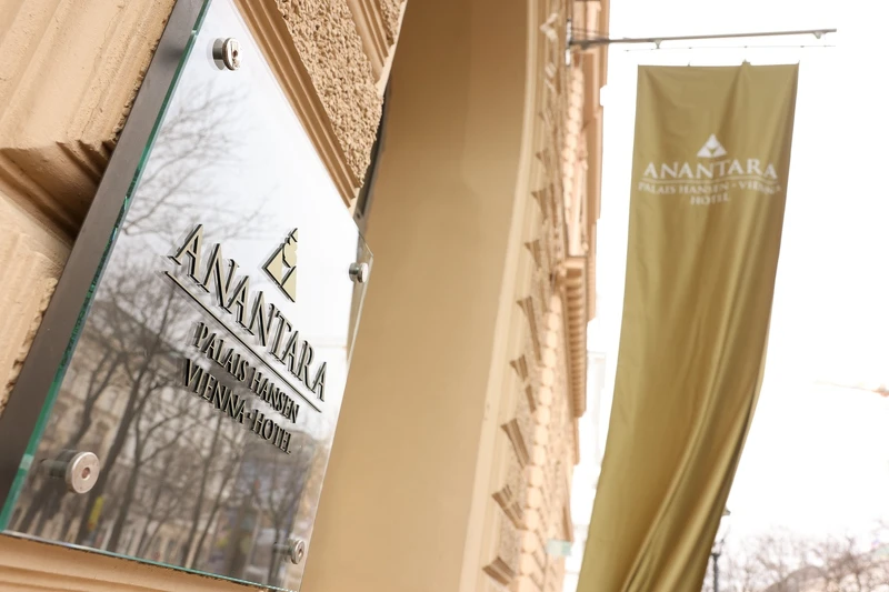 品牌將「東方款待哲學」帶進西歐文化心臟地帶。