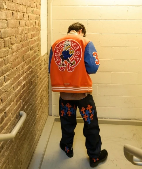 Chrome Hearts品牌經典十字架與匕首元素 Chrome Hearts品牌經典十字架與匕首元素