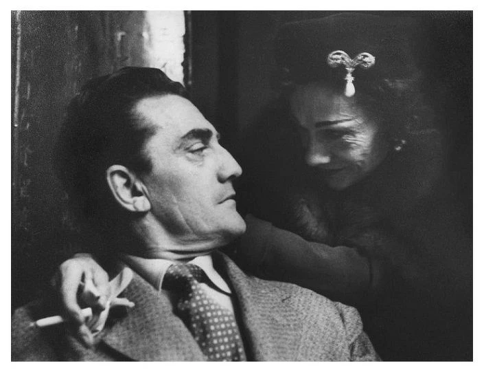 Luchino Visconti and GC, Paris, mid-1950s 。 Luchino Visconti and GC, Paris, mid-1950s 。