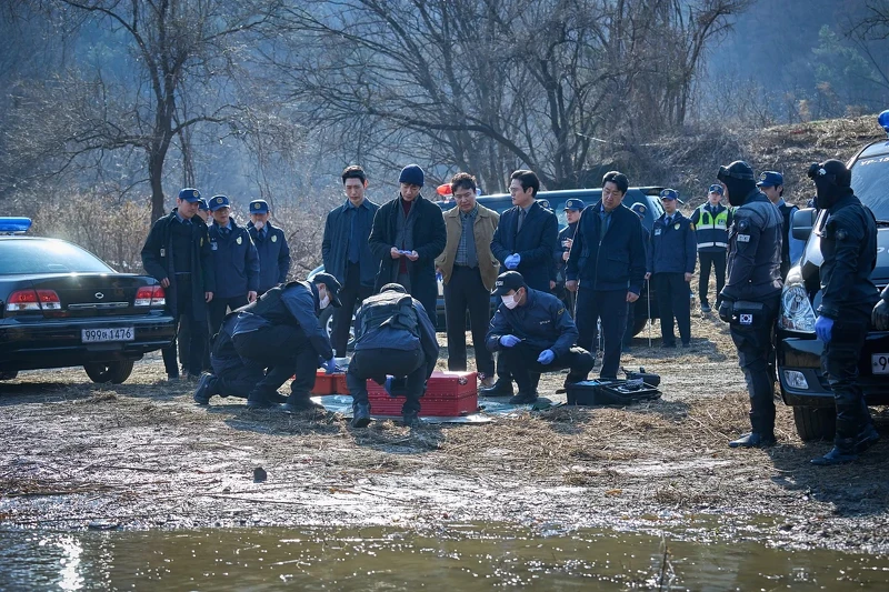 對從尹異羅與金瀚泉來說,這起事件最重要的或許不是犯案細節,而是阻止命案繼續發生。 對從尹異羅與金瀚泉來說,這起事件最重要的或許不是犯案細節,而是阻止命案繼續發生。