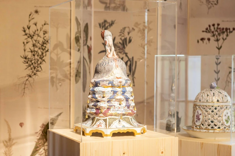 「ZoneB 丹麥之花」系列。