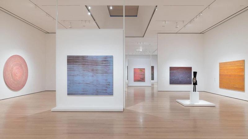 Jack Whitten: The Messenger 展覽現場照。攝影:Jonathan Dorado。 Jack Whitten: The Messenger 展覽現場照。攝影:Jonathan Dorado。