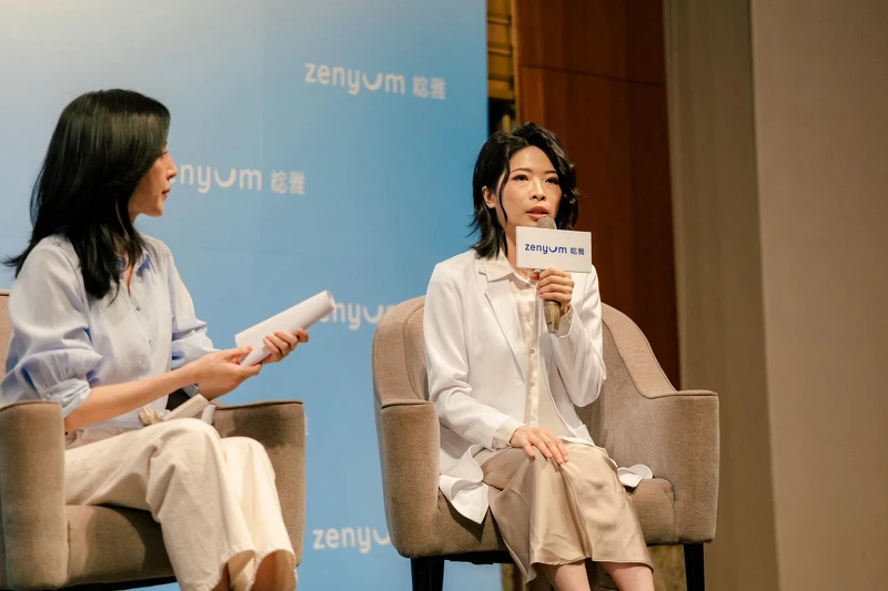 Zenyum綻雅品牌代言人楊謹華與Zenyum綻雅合作矯正專科醫師林子玉 Zenyum綻雅品牌代言人楊謹華與Zenyum綻雅合作矯正專科醫師林子玉
