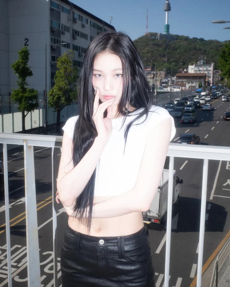 Photo / ALLDAY PROJECT Photo / ALLDAY PROJECT