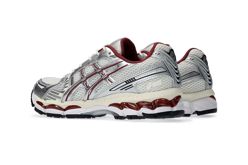 ASICS GEL-KAYANO 12.1