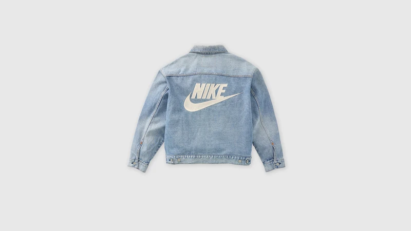 Levi’s® x Nike 丹寧夾克外套 NT$6,900