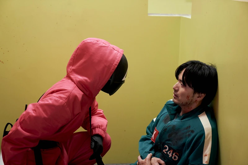 姜霞可能救下朴璟碩，讓他成功活下。