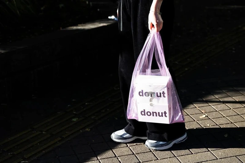 粉紅色手提袋是社群上熱門分享的照片。 粉紅色手提袋是社群上熱門分享的照片。