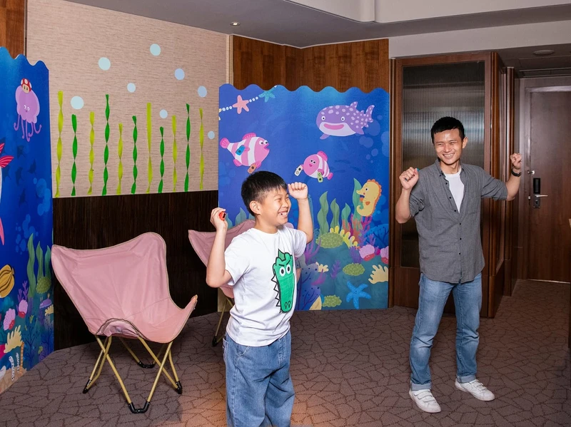 台北遠東香格里拉「電玩世界」親子體驗專區導入Switch遊戲,提供多元體感及益智遊戲,打造寓教於樂的互動空間。 台北遠東香格里拉「電玩世界」親子體驗專區導入Switch遊戲,提供多元體感及益智遊戲,打造寓教於樂的互動空間。