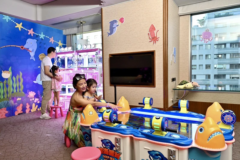 「海洋遊戲島」是充滿趣味的遊戲天地,多款互動遊戲讓全家大小盡情同樂! 「海洋遊戲島」是充滿趣味的遊戲天地,多款互動遊戲讓全家大小盡情同樂!
