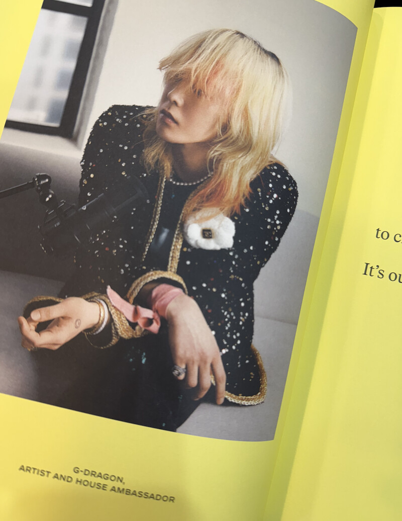 《ARTS & CULTURE Magazine Vol. 1》也紀錄大使在藝術對談中的影像。