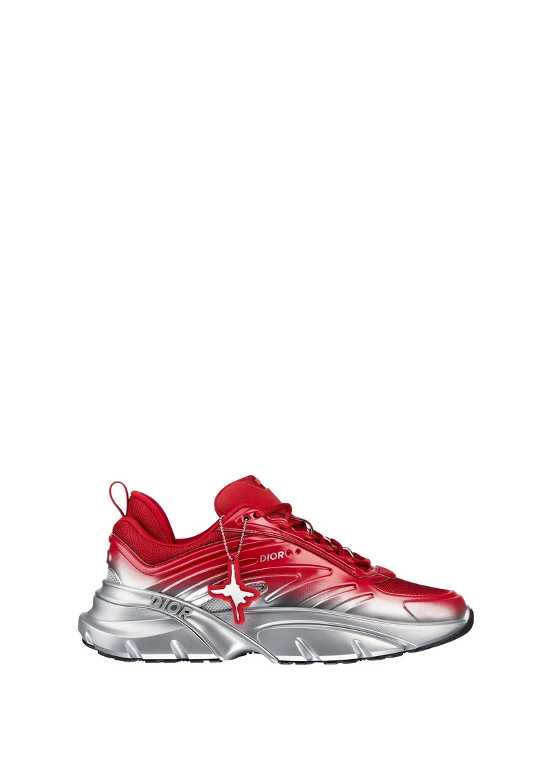 DIOR AND LEWIS HAMILTON B44 BLADE RUNNER 紅色與銀色運動鞋_NTD 49,000