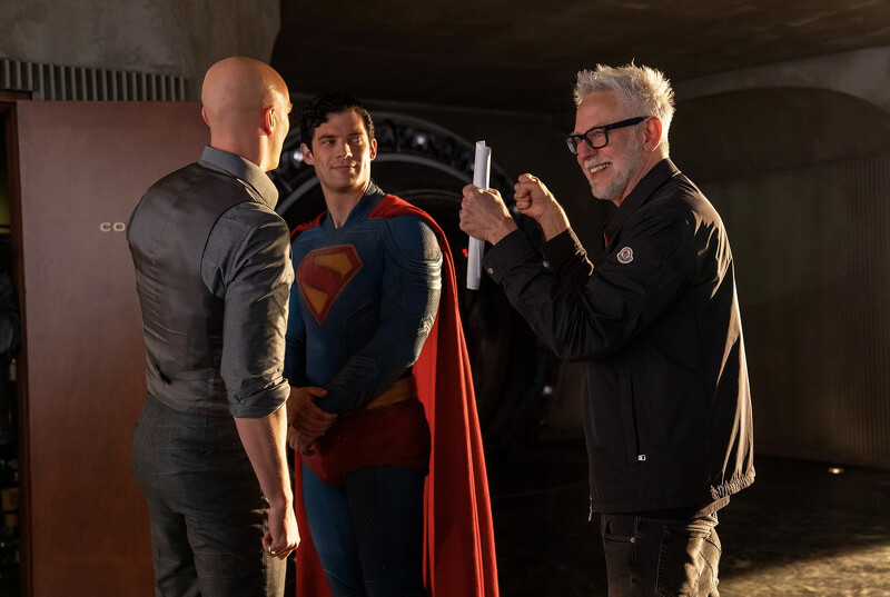 詹姆斯·岡恩執導《超人》的現場。 詹姆斯·岡恩執導《超人》的現場。