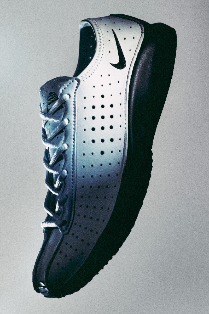 Nike Air Superfly x Dover Street Market 聯名鞋款,米白色麂皮設計 Nike Air Superfly x Dover Street Market 聯名鞋款,米白色麂皮設計