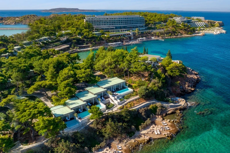 「雅典四季阿斯提爾宮酒店」（Four Seasons Astir Palace Hotel Athens）。