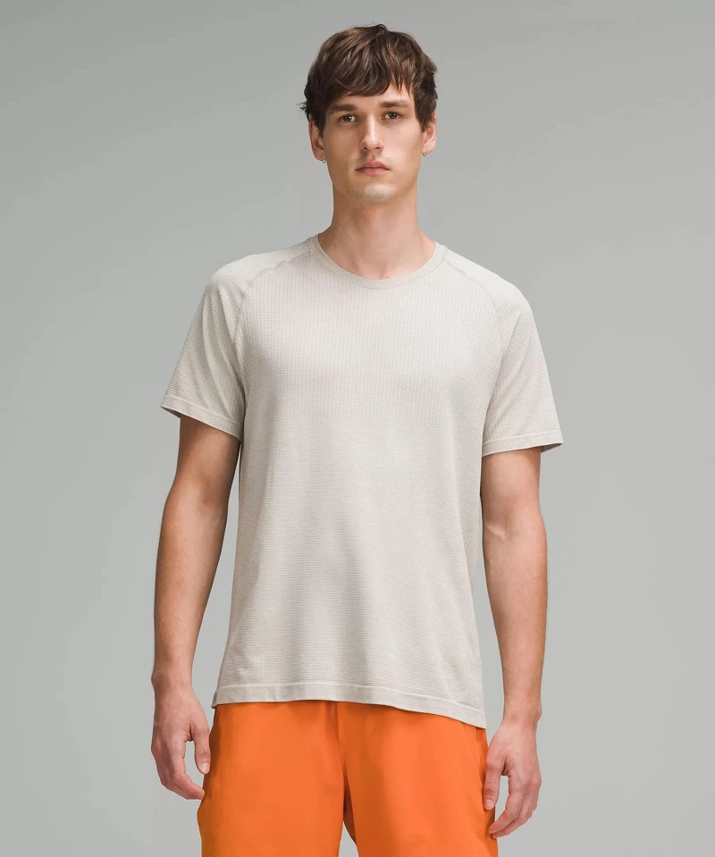 lululemon Men's Metal Vent Tech 短袖 T 恤 NT$2,280