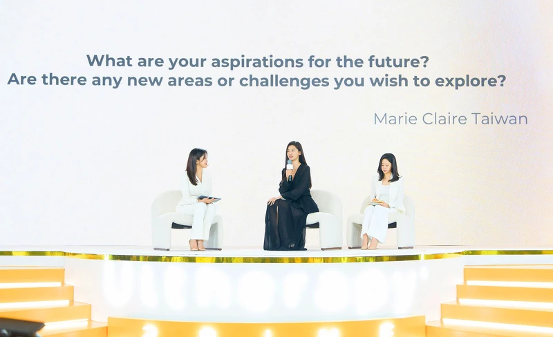 全智賢在記者會透露,她會選擇「美國音波 極透+」的原因,就是因為「安全、可視、自然」 全智賢在記者會透露,她會選擇「美國音波 極透+」的原因,就是因為「安全、可視、自然」