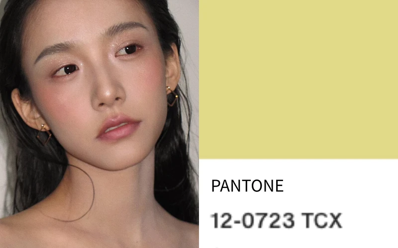 (Photo/ PANTONE、小紅書@mia) (Photo/ PANTONE、小紅書@mia)