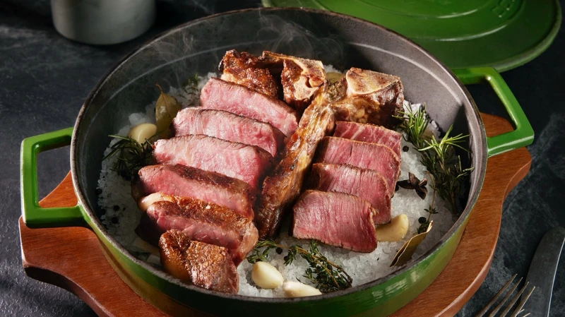 鹽燒Prime 30 天乾式熟成丁骨 鹽燒Prime 30 天乾式熟成丁骨