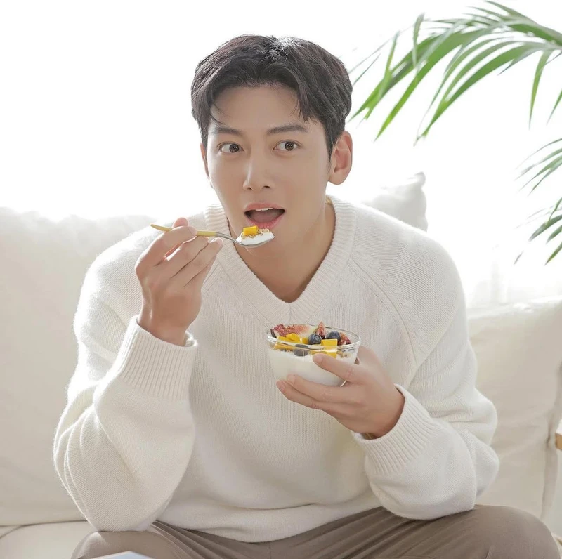 Photo/ IG @jichangwook Photo/ IG @jichangwook