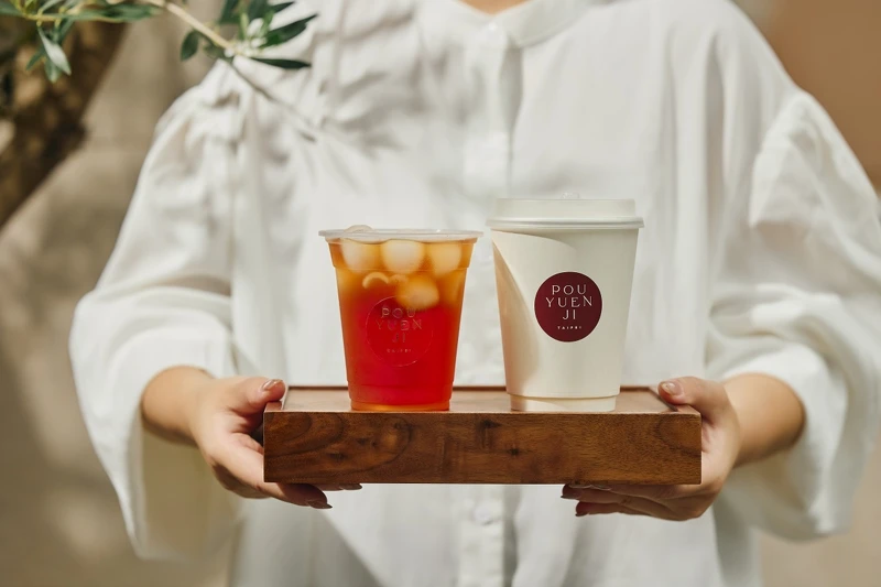 藏茶不只限於熱飲形式,也可以是清爽涼感的夏日選擇。 藏茶不只限於熱飲形式,也可以是清爽涼感的夏日選擇。